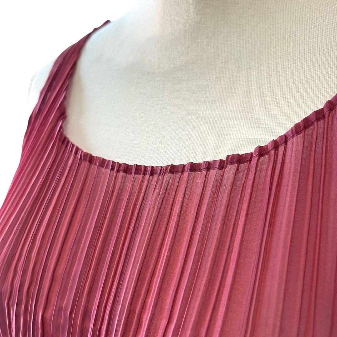 美品✨ISSEY MIYAKE ノースリーブワンピース【M】プリーツ D186