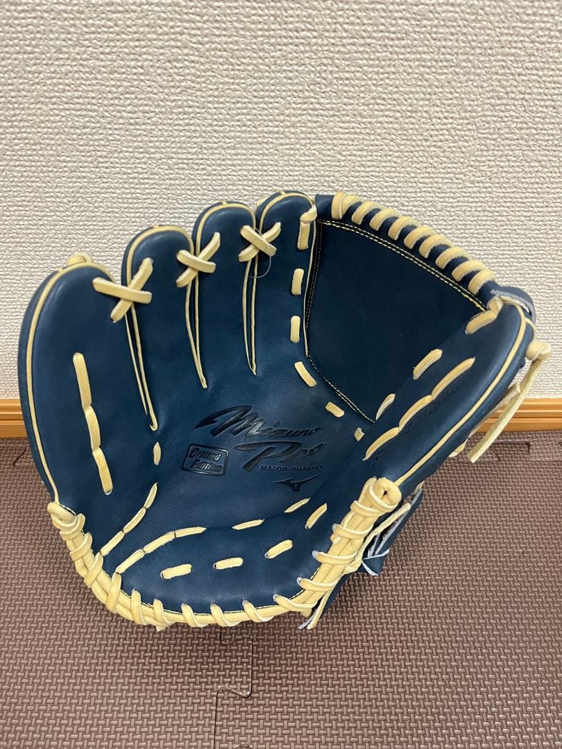 新品未使用　ミズノプロ　軟式　宮城型　限定モデル
