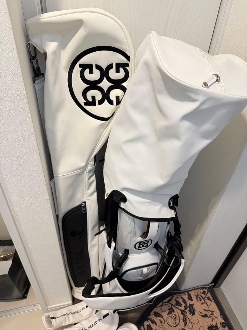 【美品】G/FORE ホワイト キャディバッグ＋クラブケース　セット