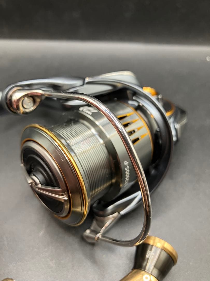 fq01 ダイワ 23エアリティ LT2000S-P SLPWハンドル 45mm