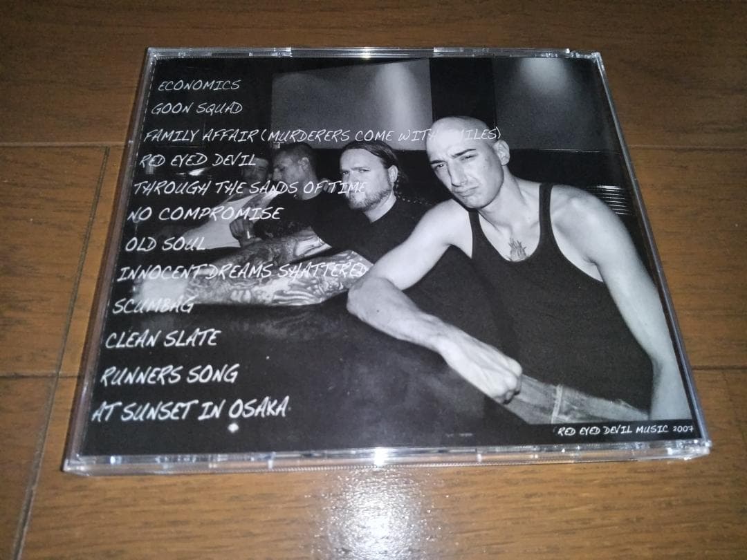Everybody Gets Hurt CD2枚セット 1st＋2nd