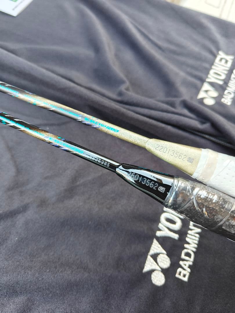 ラケット YONEX ASTROX 88D PRO + 88S PRO BP 4UG5