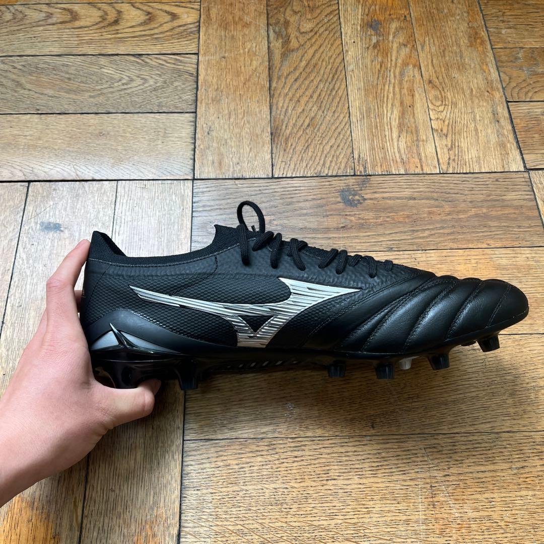 Mizuno モレリアneo4β ブラック　29.5センチ