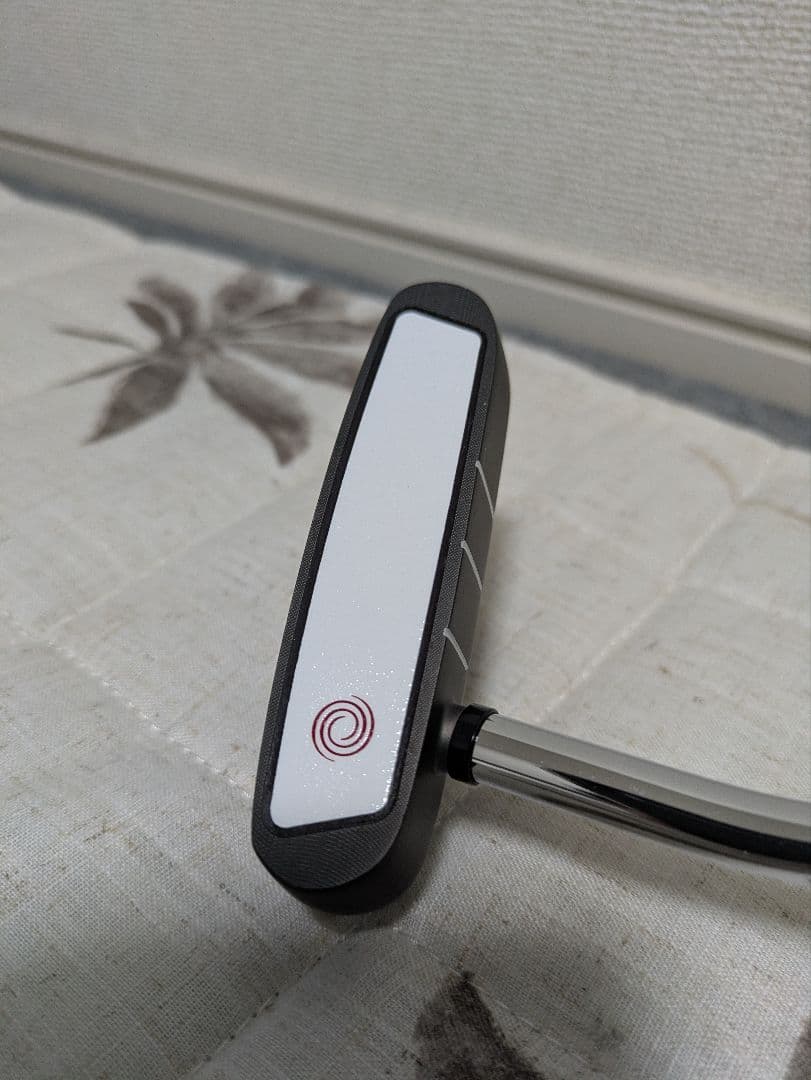 オデッセイ　ホワイトホットプロ パター ロッシー