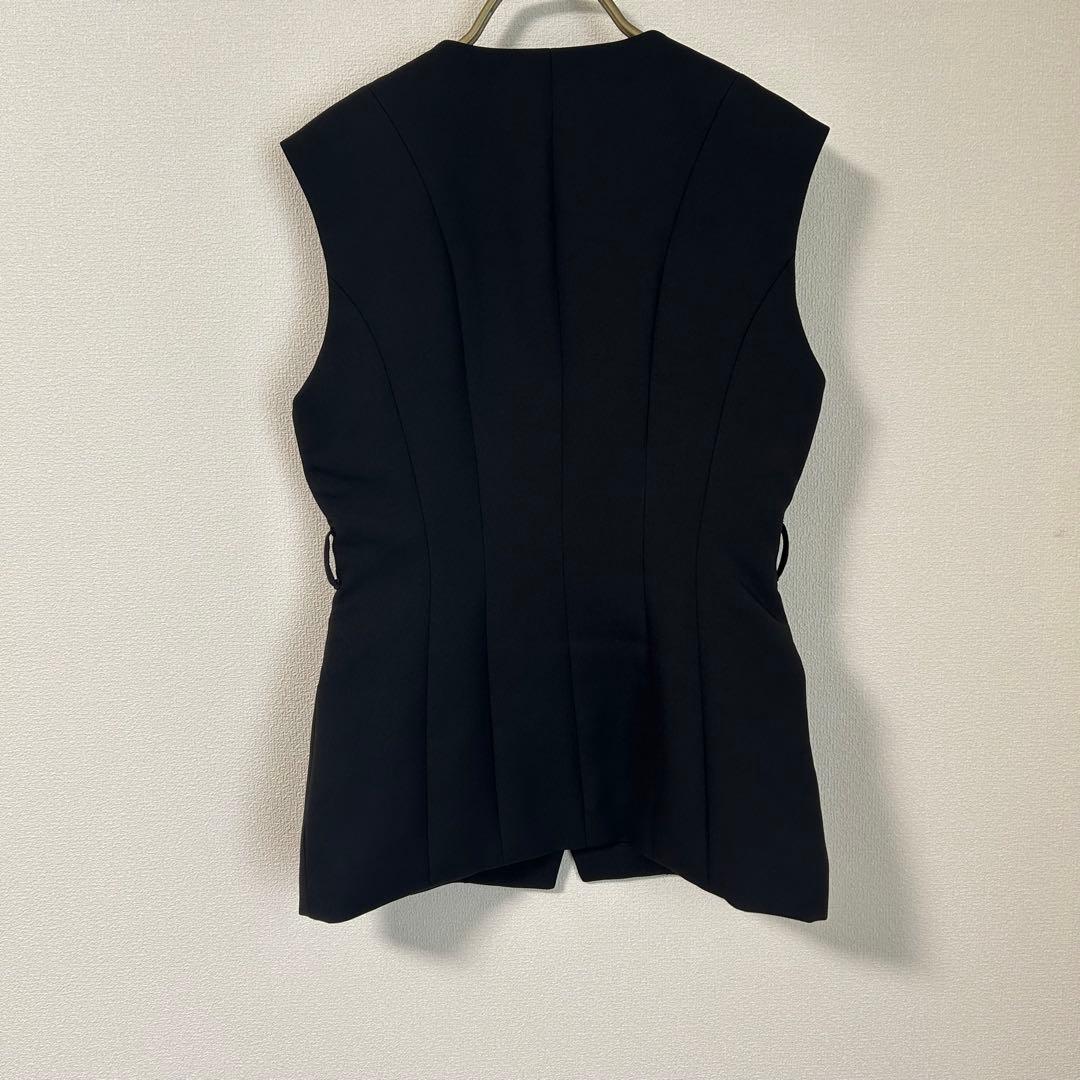 Laubeblanc Round cut gilet ローブブラン ジレ