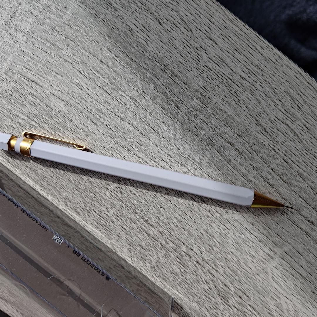 STAEDTLER　ヘキサゴナル伊東屋限定シャープペンシル